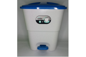 LIXEIRA C/TAMPA AZUL 14LTS  REF-069